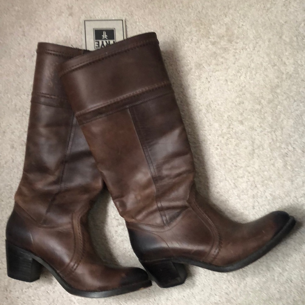 Frye Jane brown leather boots size 8.5 b